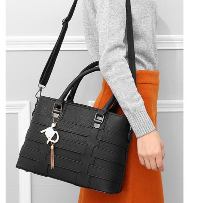 Ladies Trendy Block Handbag | Dotflakes 