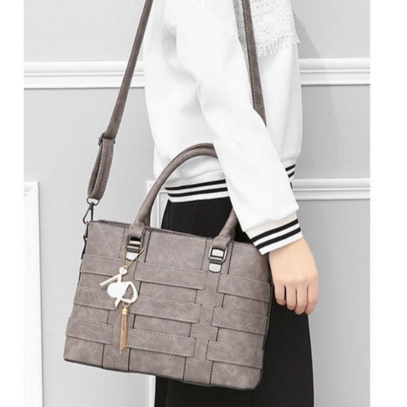 Ladies Trendy Block Handbag | Dotflakes